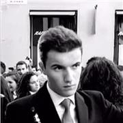 Estudiante de Filología Inglesa ofrece clases de Inglés